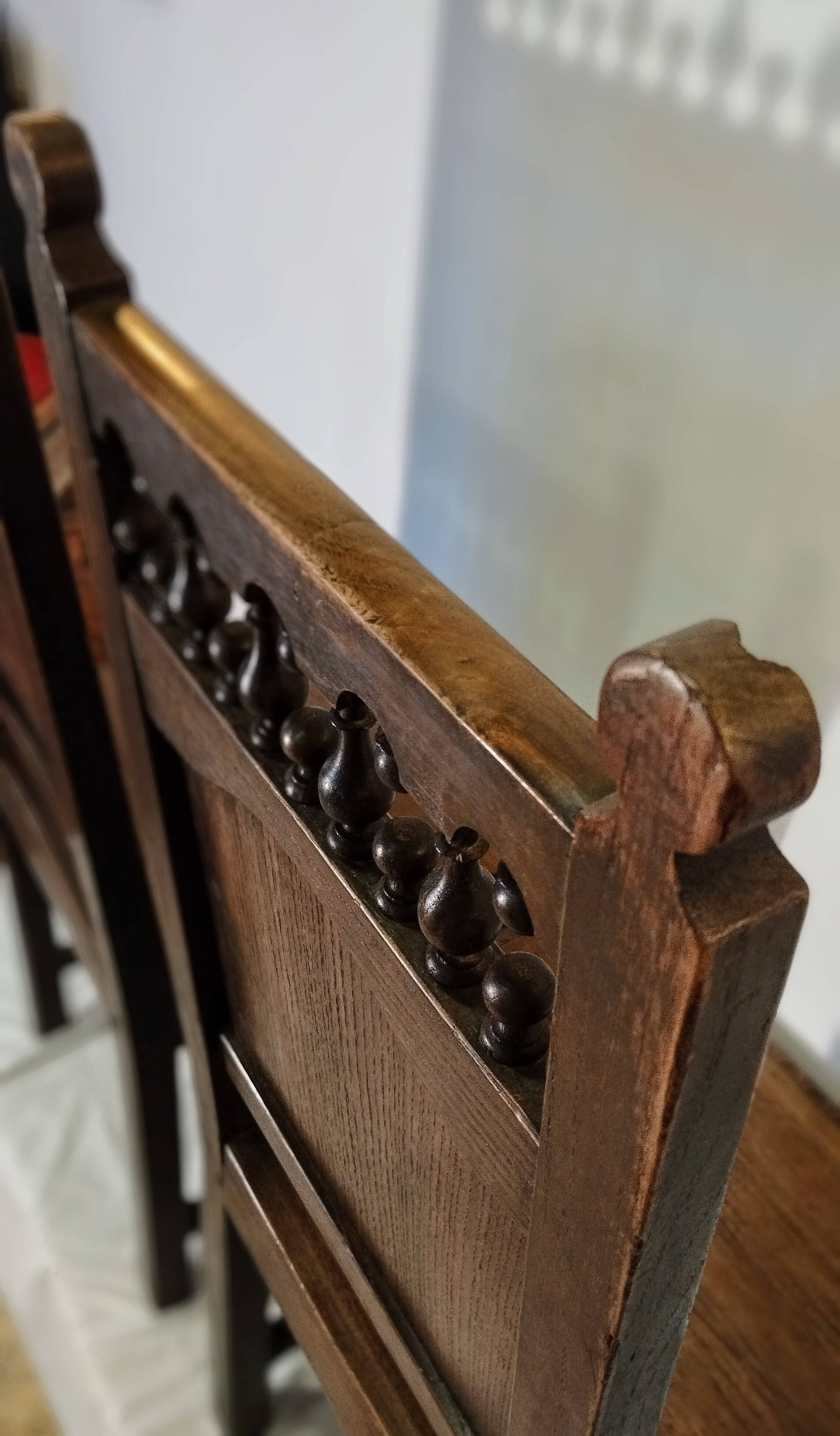 Pair of Breton chairs from the late 19th century.