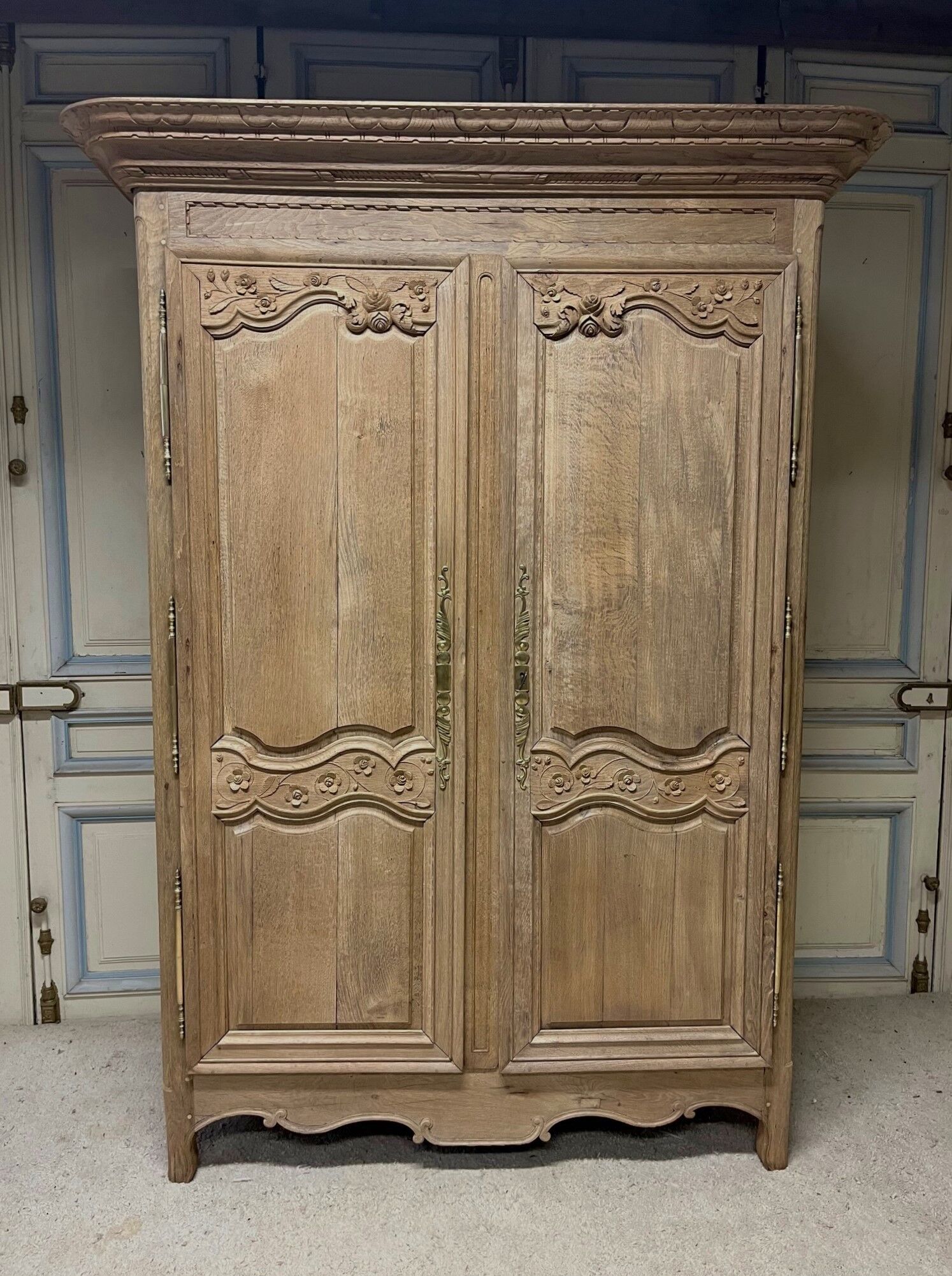 Armoire chêne blanchi