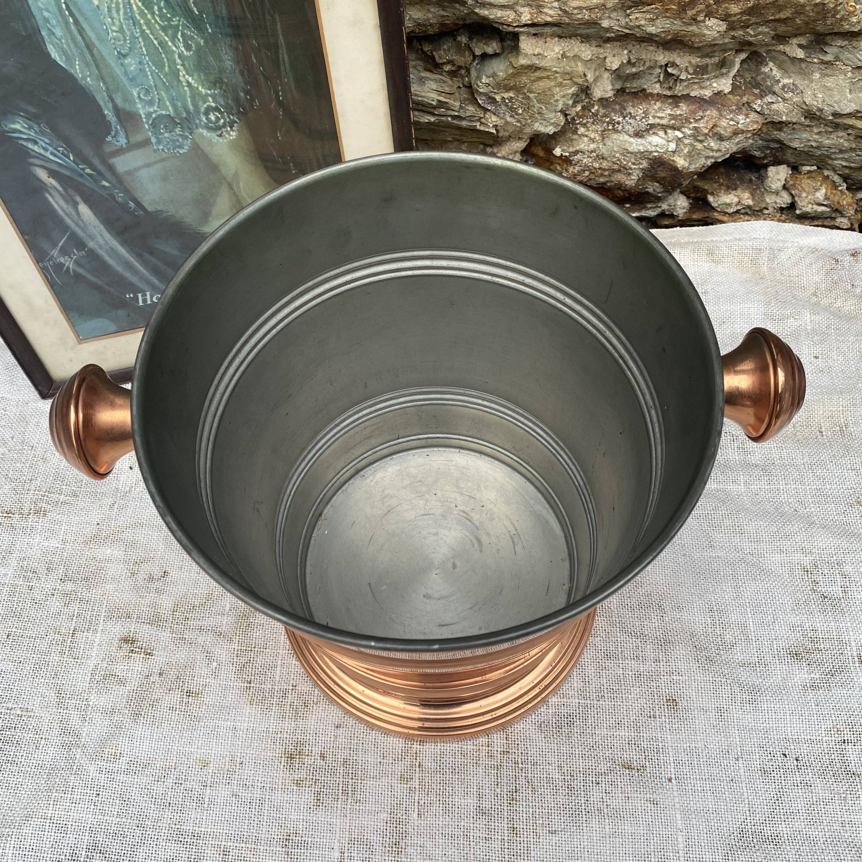 Vintage champagne bucket in genuine copper and stainless steel.
