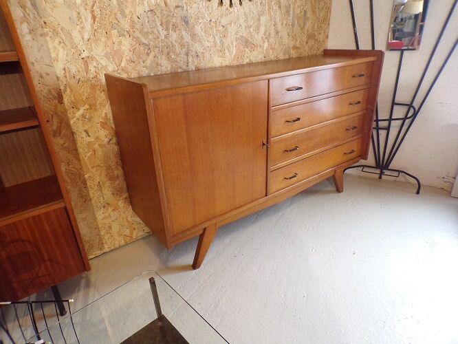 Buffet year 50 vintage