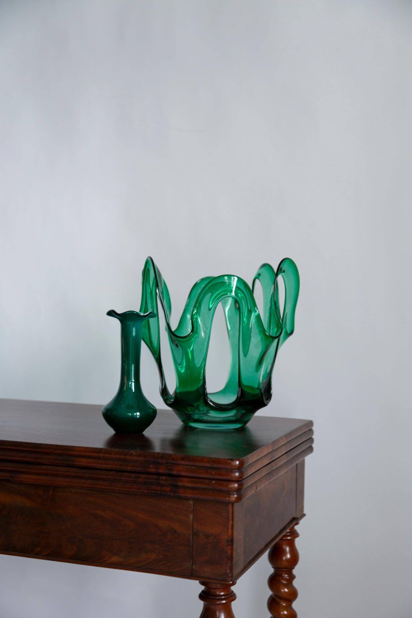 "Scarf" Vase Artisan Large Vintage Mid-Century Glass Vase