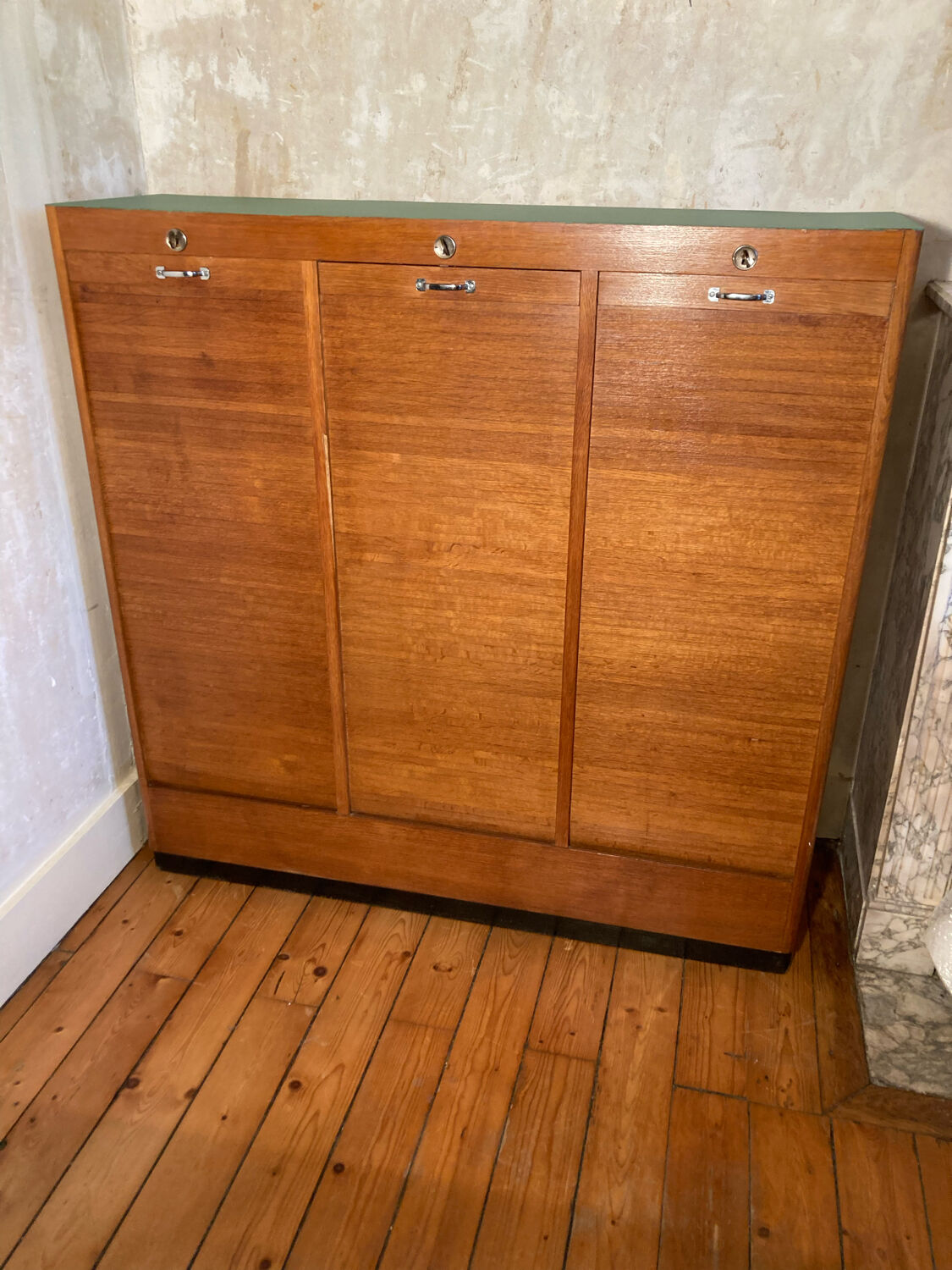Classeur à triple rideau vintage