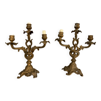 Pair of 3-branch candlesticks. Bronze