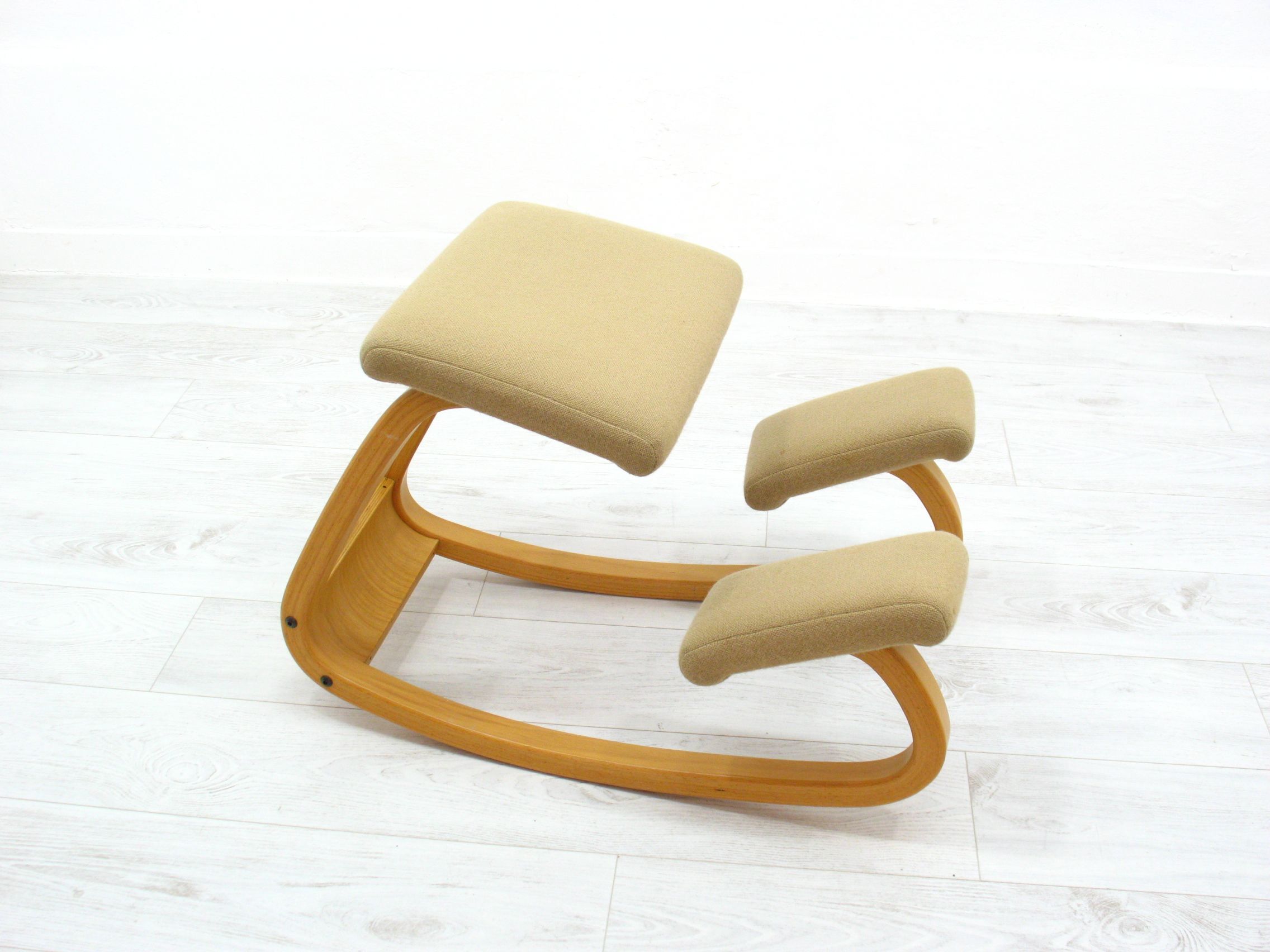 Chaise de bureau ergonomique agenouillée par Peter Opsvik pour Stokke