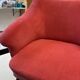 Fauteuil pied compas en velours rose