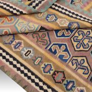 Kilim rug made by the Gashgai tribes in Iran: 1.60 x 2.95 metres