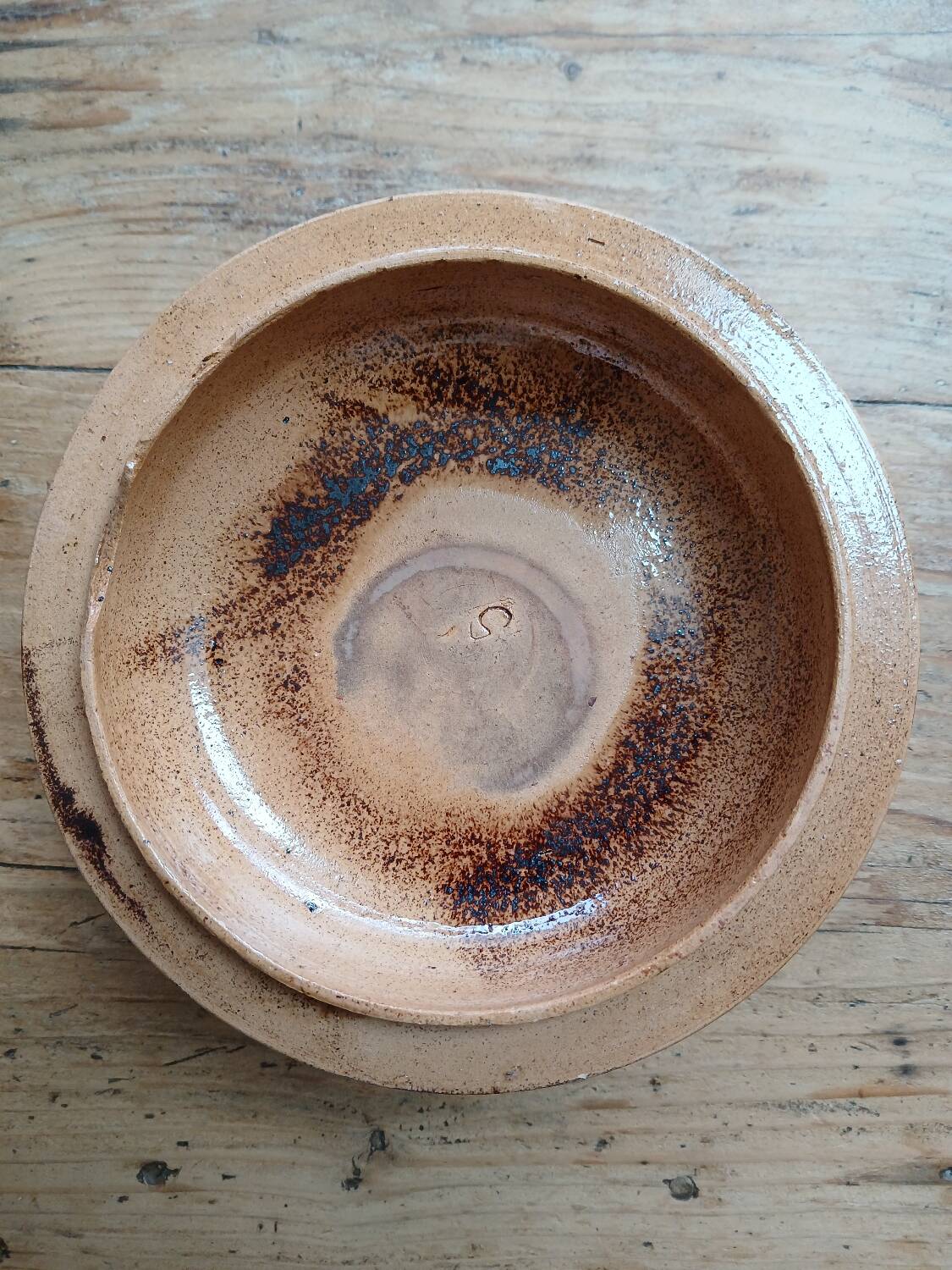 Vegetable salad bowl terracotta pottery