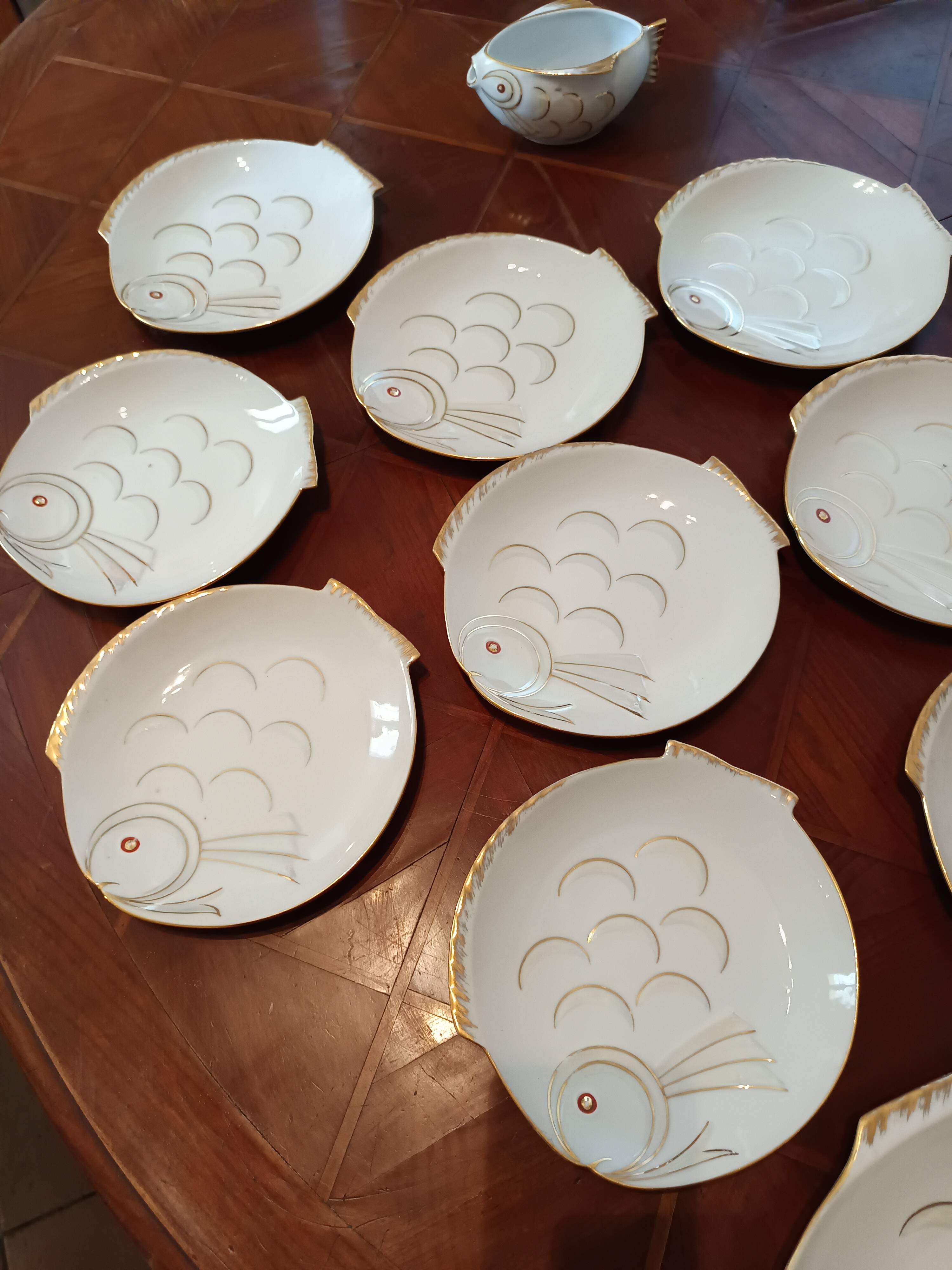service à poisson 12 assiettes Limoges "Réva"  1940 peint à la main