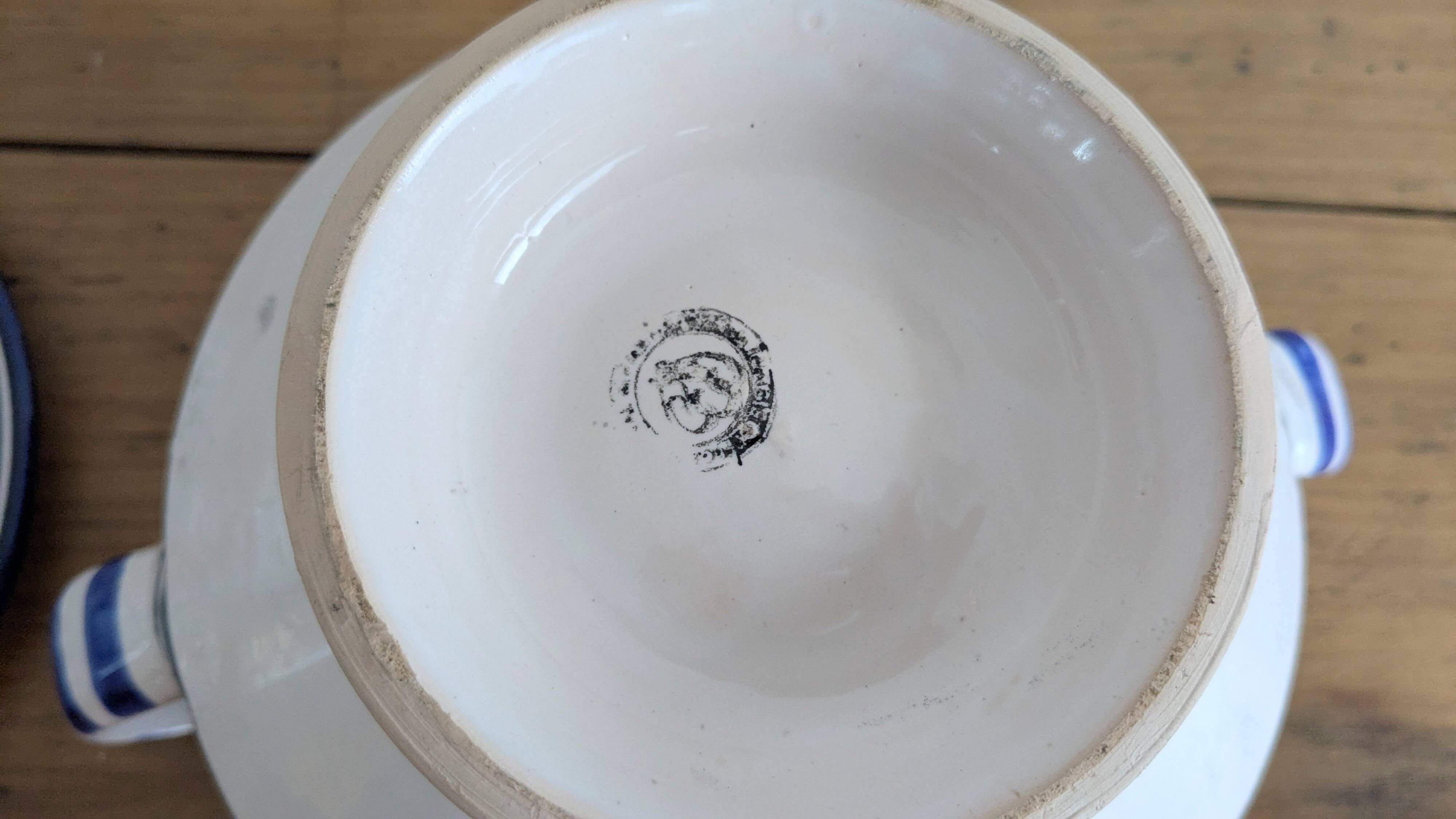 Vintage ceramic soup tureen from Tunisia – 1970s – Blue and t
