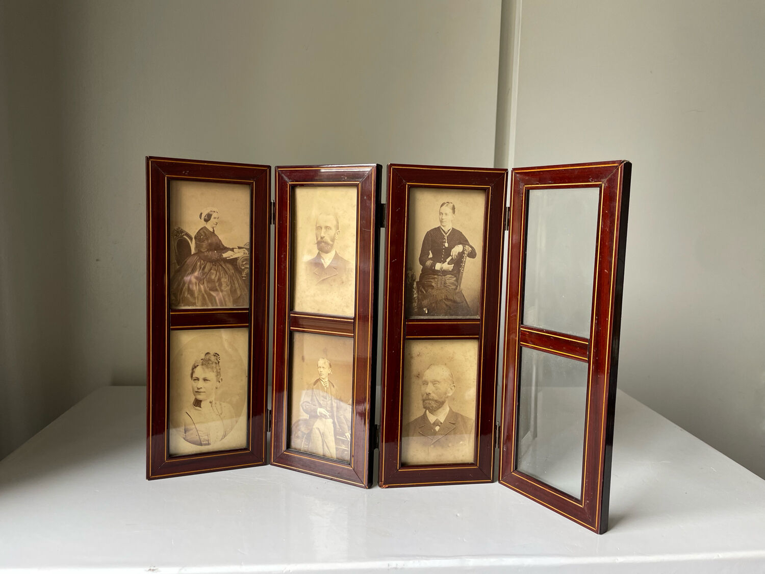 1800’s wooden foldable picture frame