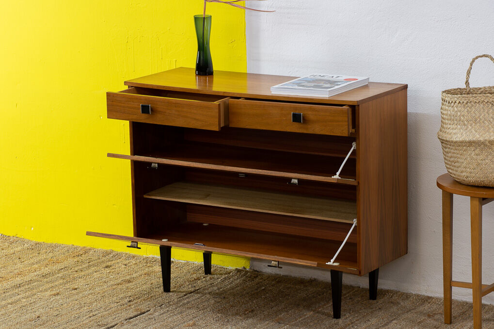 Scandinavian chest of drawers – 90 cm