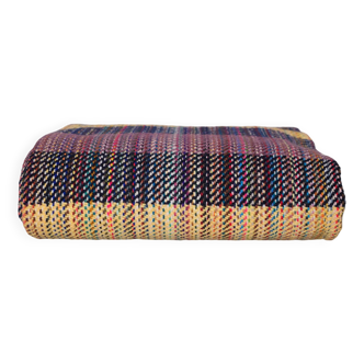 Khadi blanket, hand-woven in recycled wool by Storie