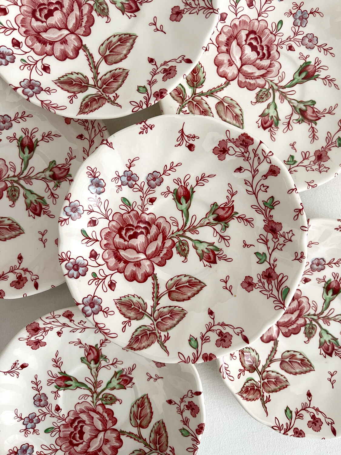 6 Johnson Brothers "Rose Chintz" English earthenware mugs