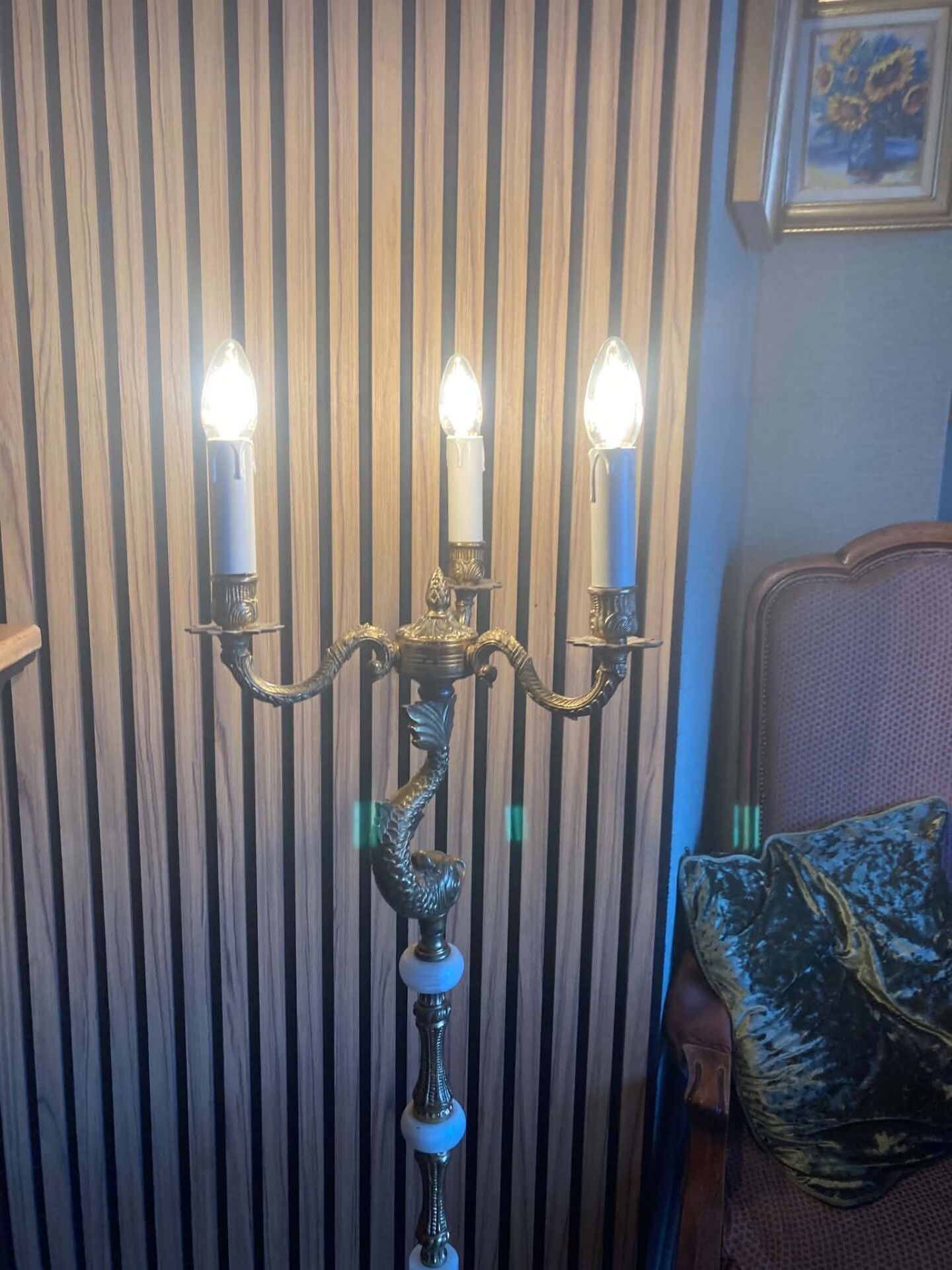 Lampadaire candélabre néo-classique en laiton doré et onyx — Style Flo