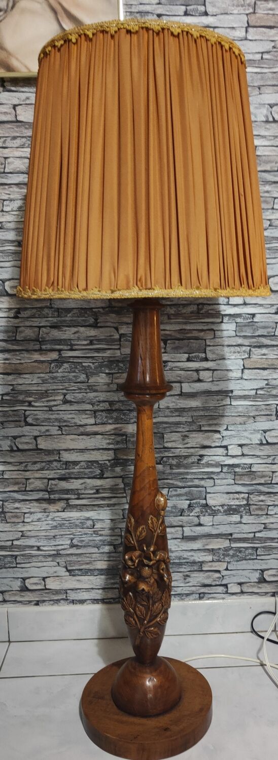 Large carved floral wooden lamp 1960