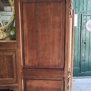 Vitrine style louis xv 1 porte en merisier