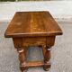 Tabouret table de chevet espagnole en chêne massif années 50