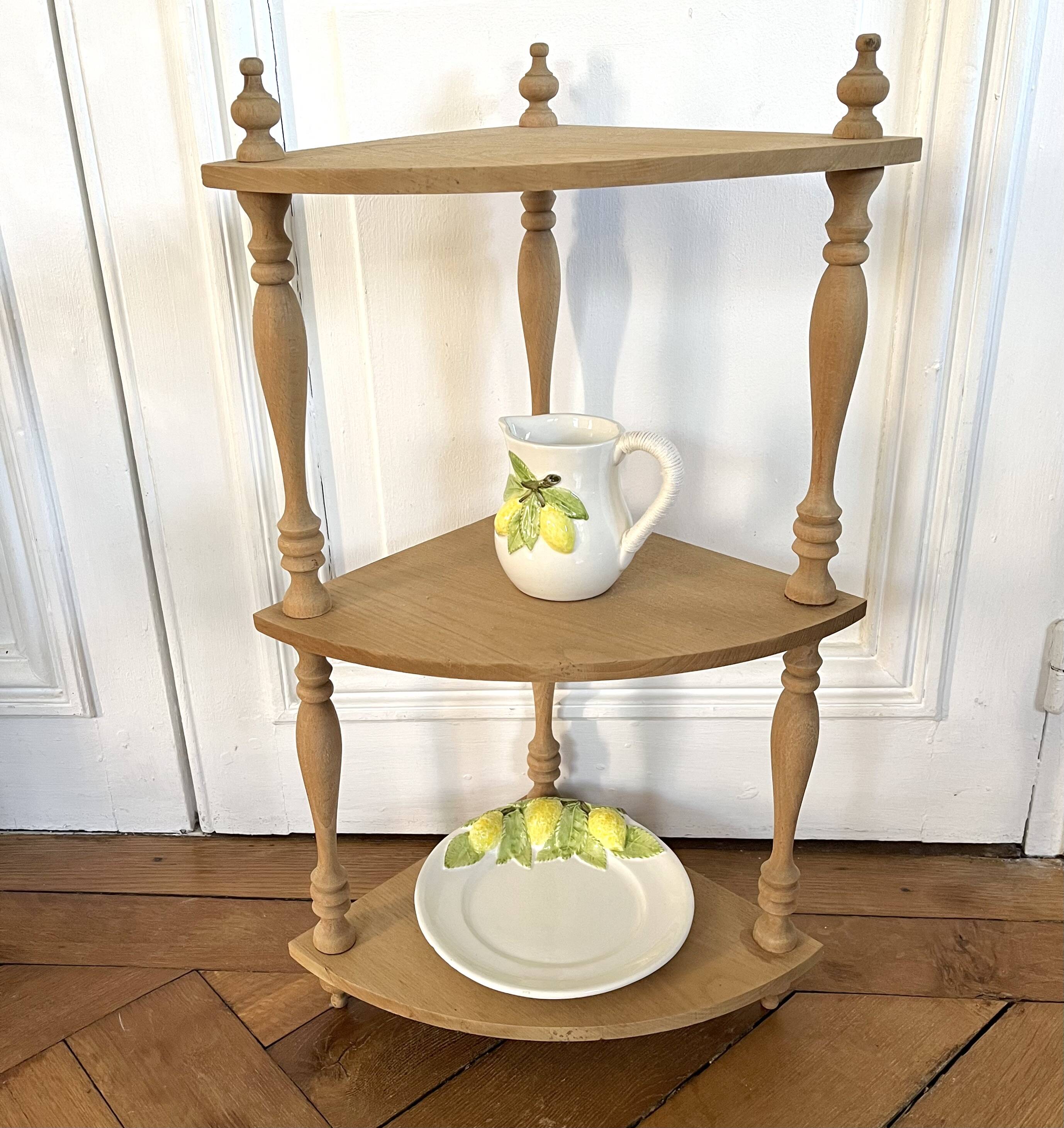 Raw wood corner shelf