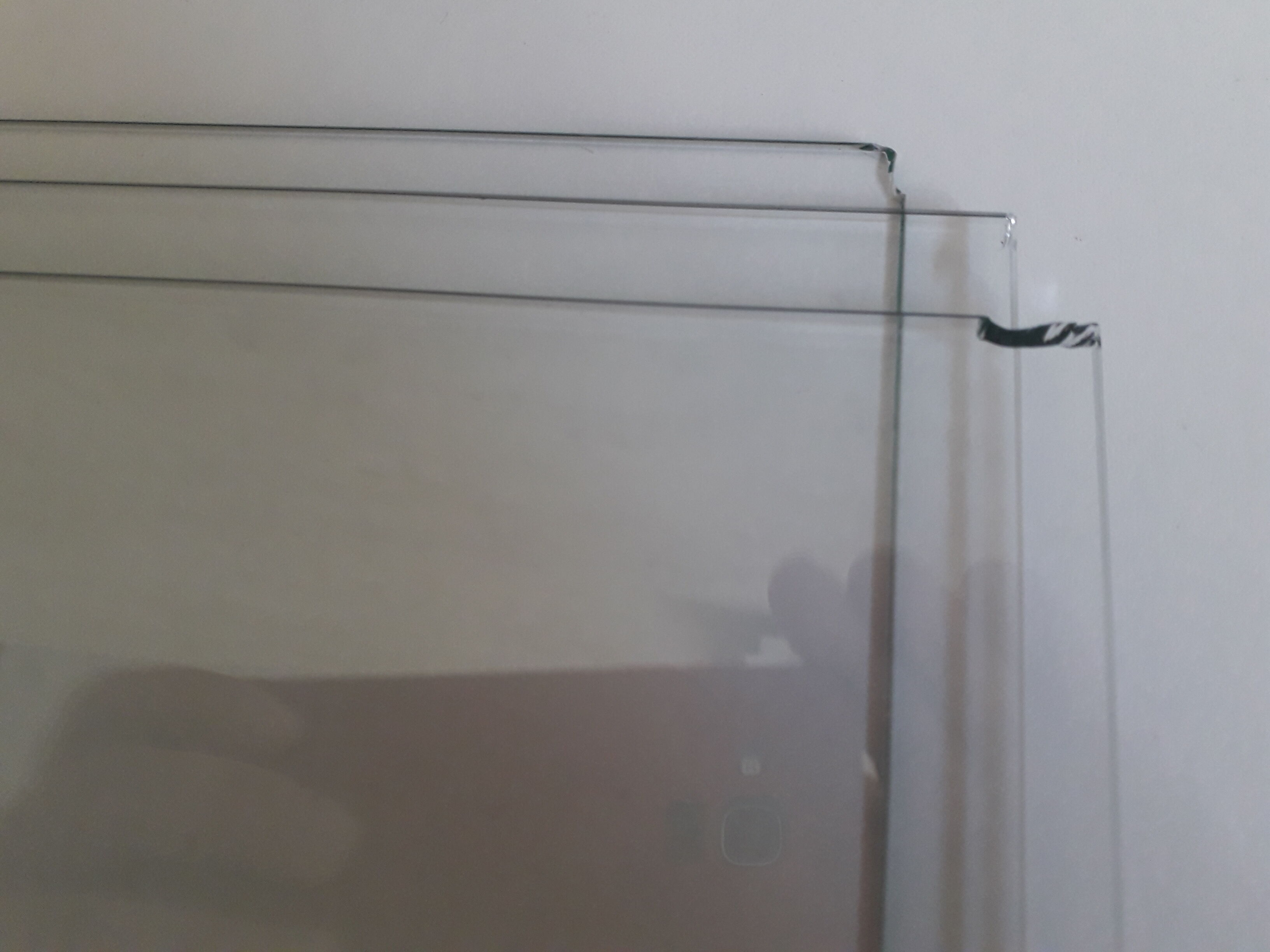 Wall display case in vintage oak veneer