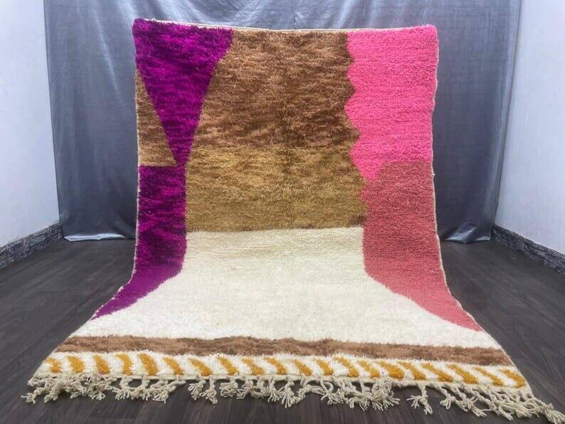 Traditional Moroccan Atlas wool rug size 350 x 150 cm