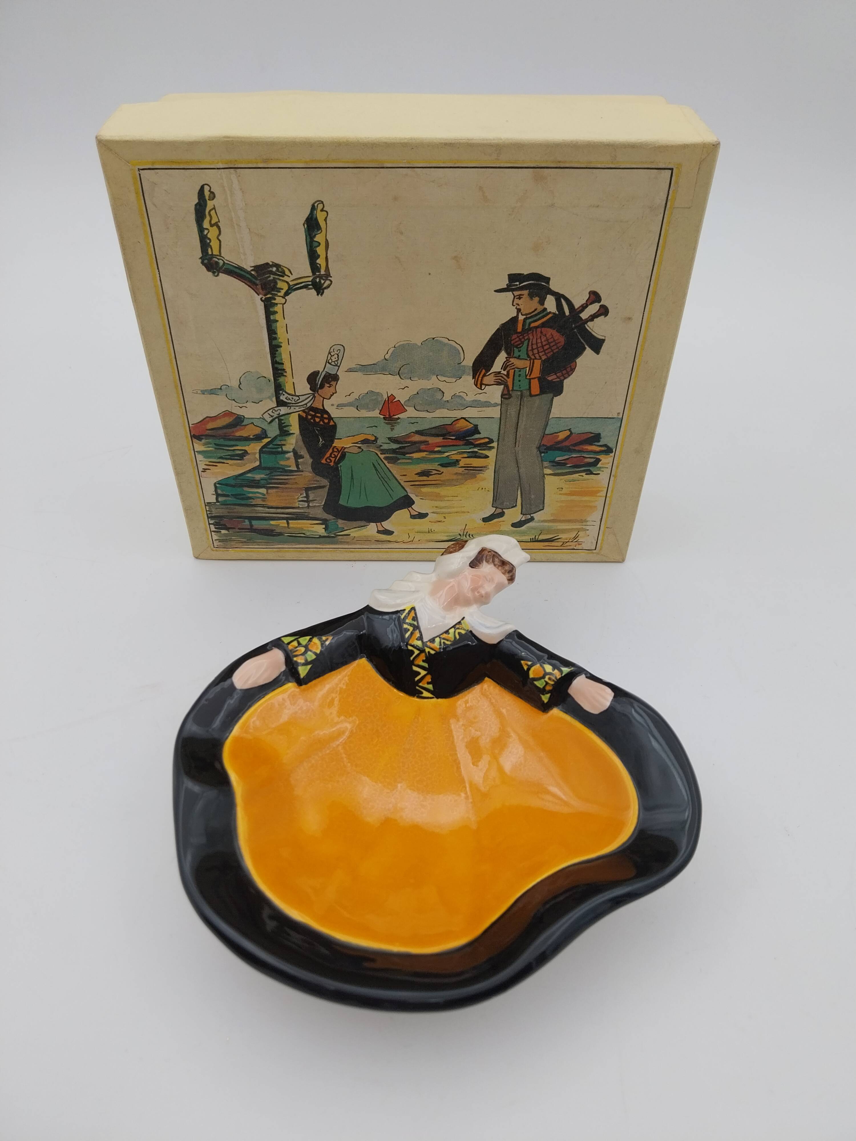 Empty ceramic pocket Foumaintraux Pierrick bigoudène Breiz in its box