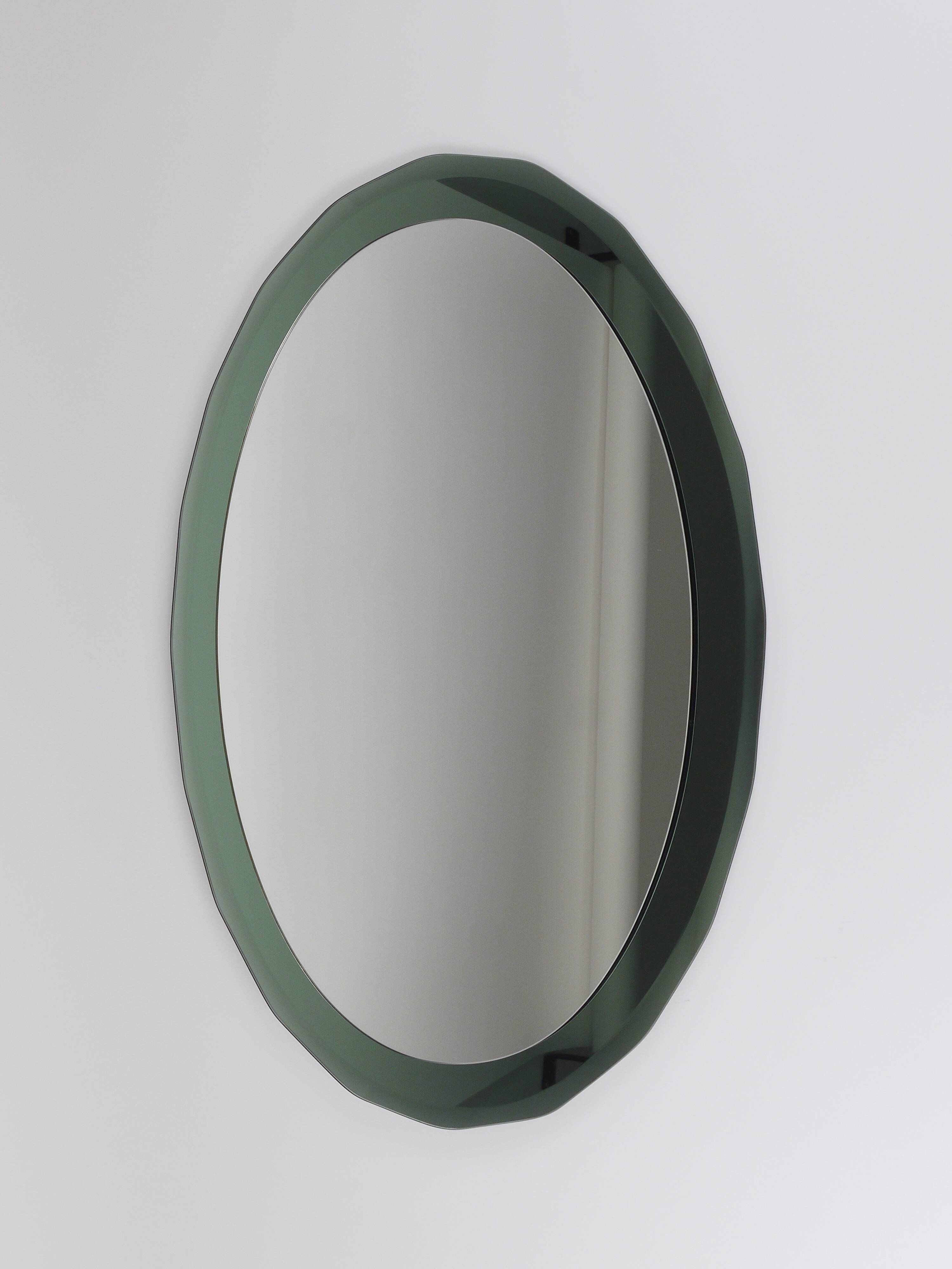 Cristal Arte Oval Green Grey Mid-Century Scalloped Wall Mirror, Italy, 1960