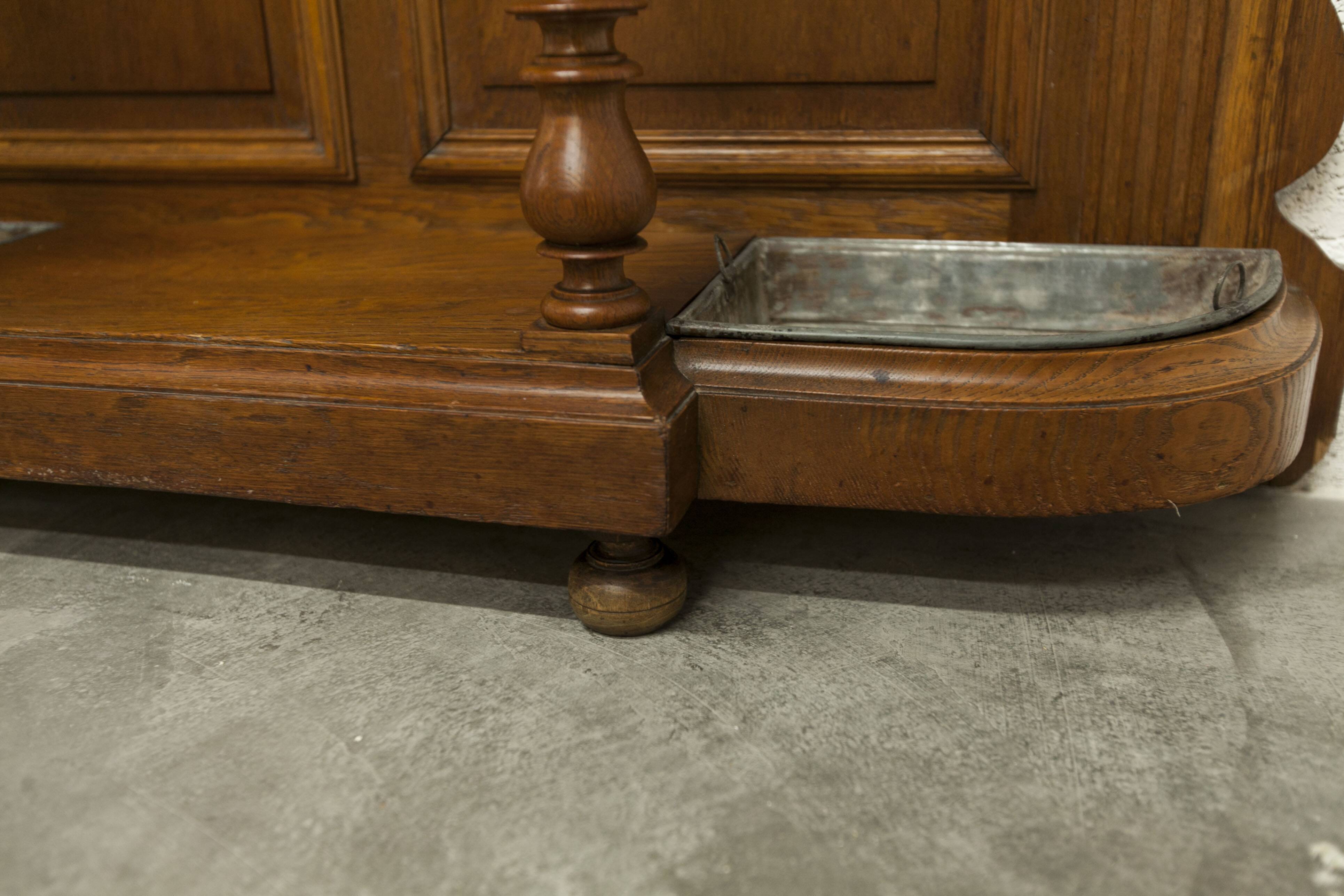 Napoleon III wardrobe in walnut, late 19th century, 3 mirrors, marble.