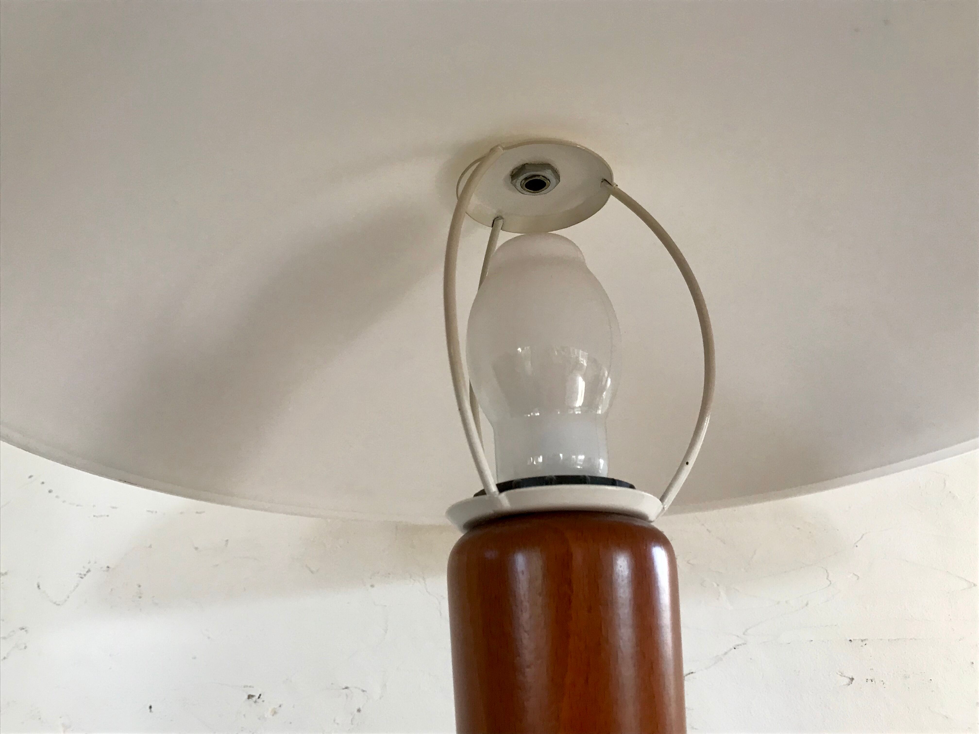 Aluminor vintage mushroom lamp