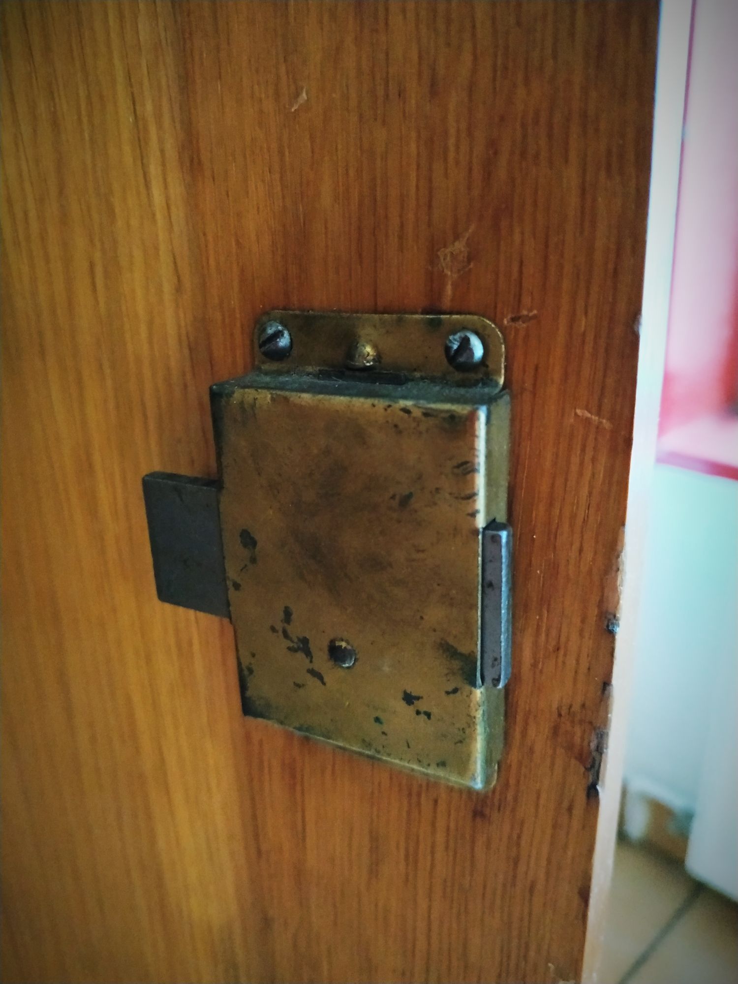 Oak and braided rattan cabinet 60's