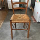 Country house style chair in solid beech