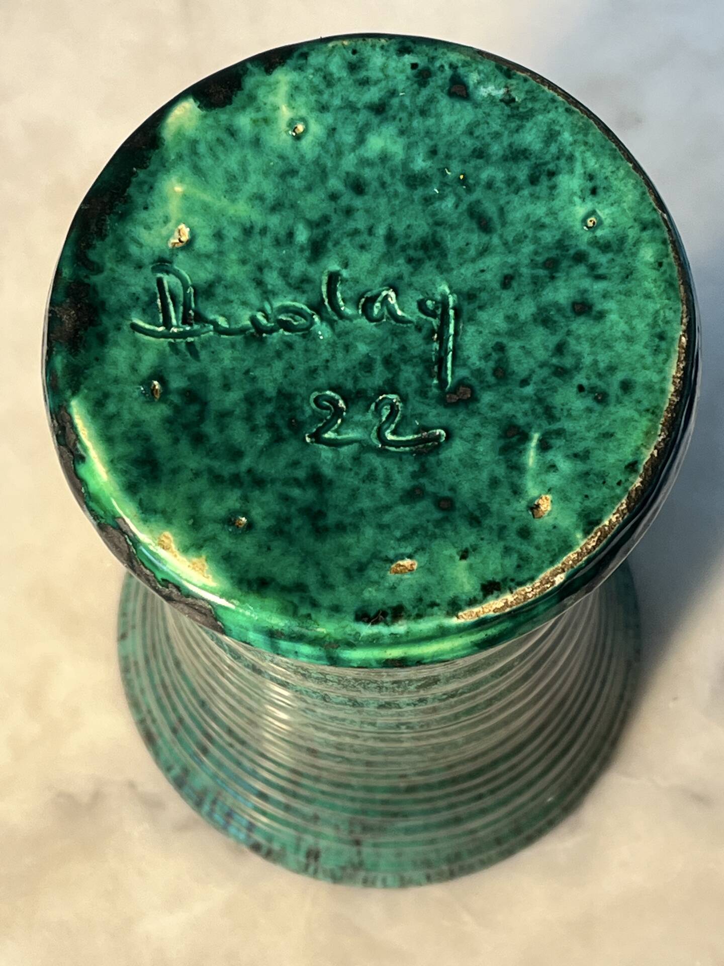 Accolay vase diabolo