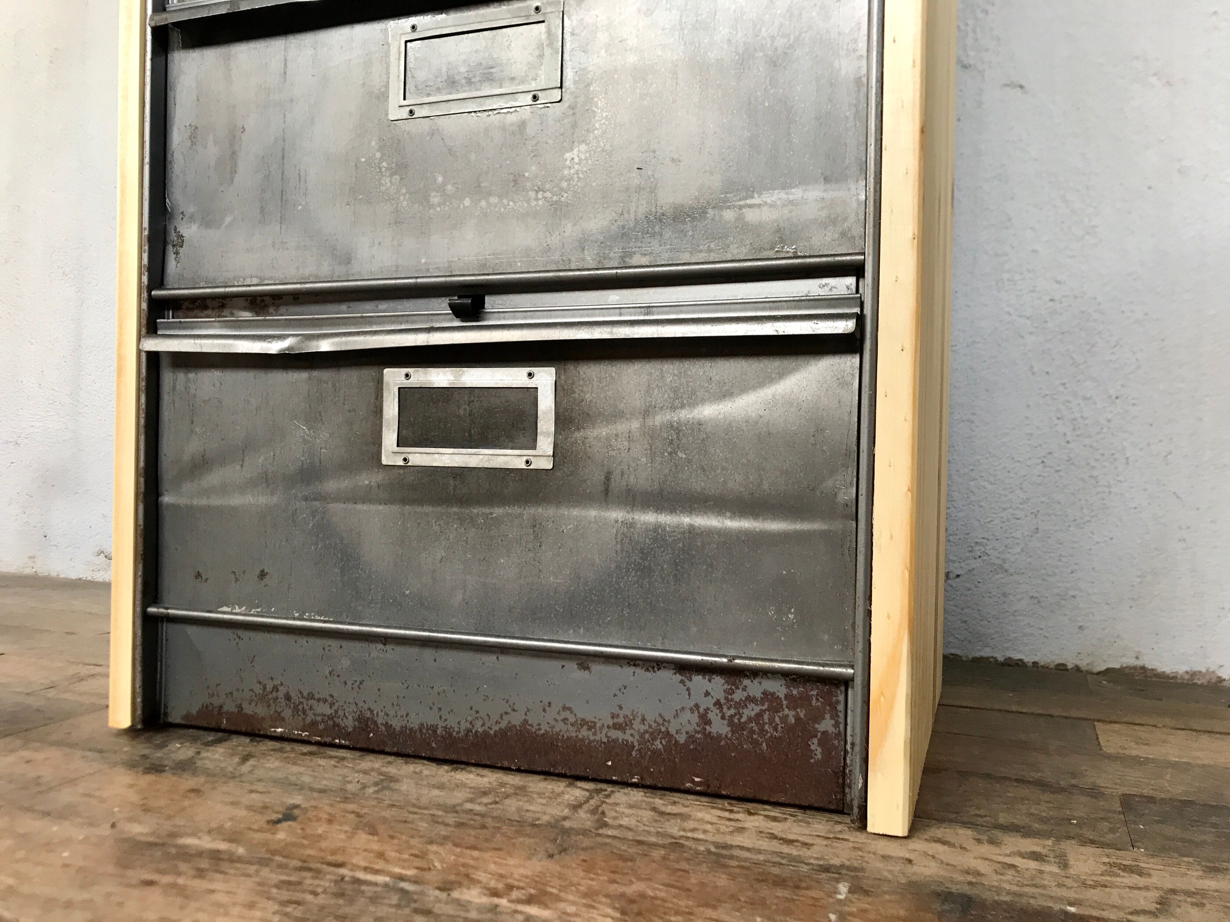 Dresser valve furniture Industrial Roneo 1960