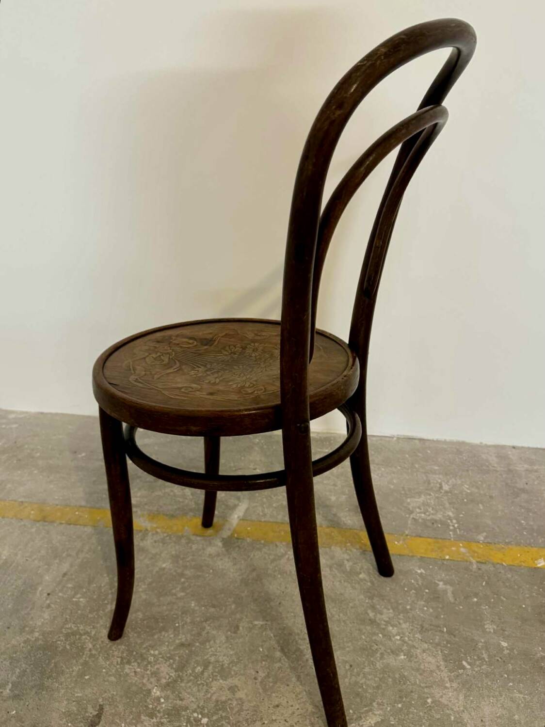 5 Thonet bistro chairs in curved wood