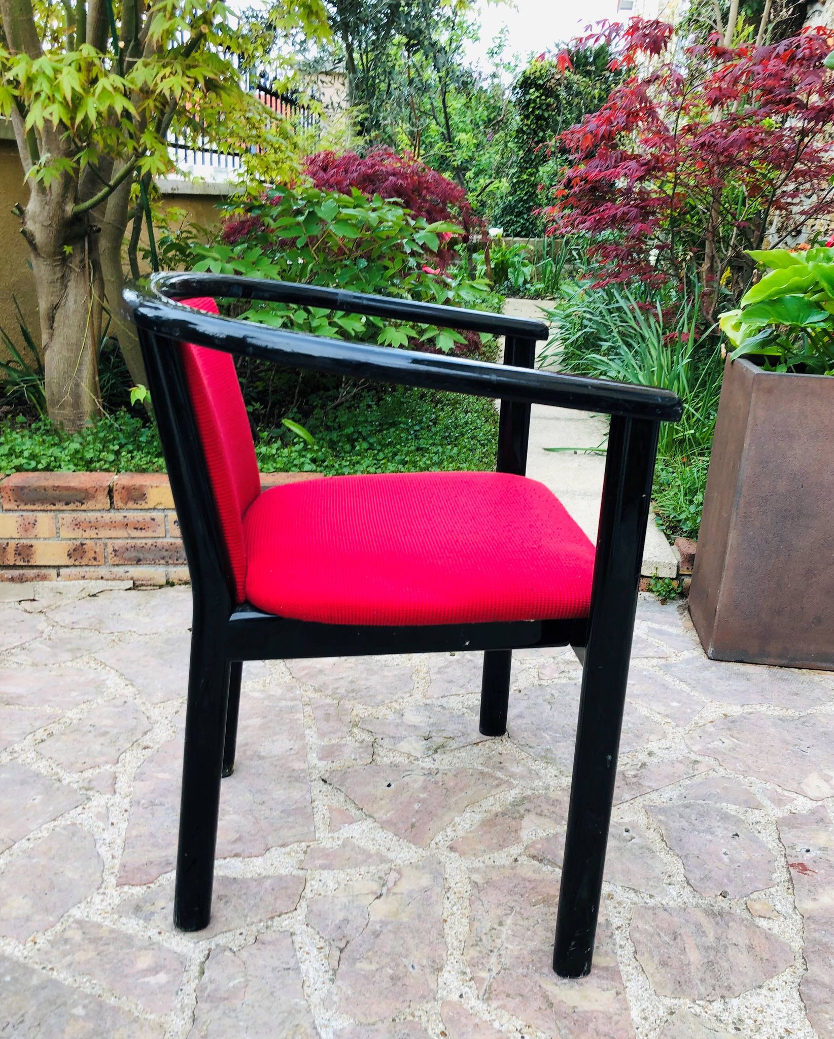 Fauteuil Rouge et noir