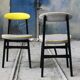 Chaise vintage "pied de poule"
