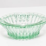 Green crystal glass bowl ashtray, mid-century, Italy, 1970s.