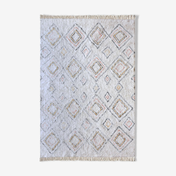 Tapis berbere 160x230 cm blanc motifs colorés