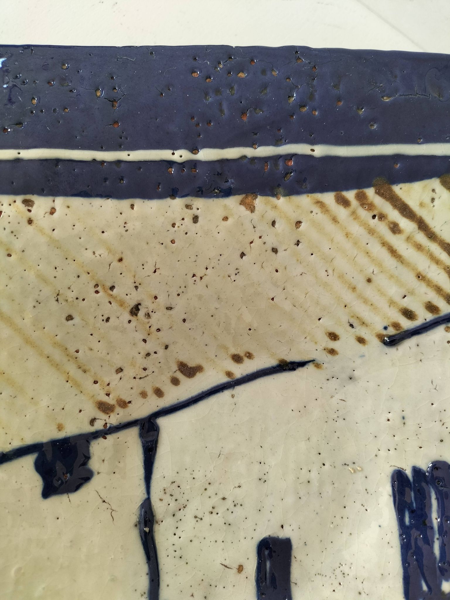Handcrafted ceramic bowl – Raw & modern spirit