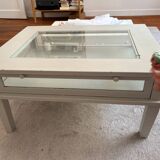 Display cabinet coffee table