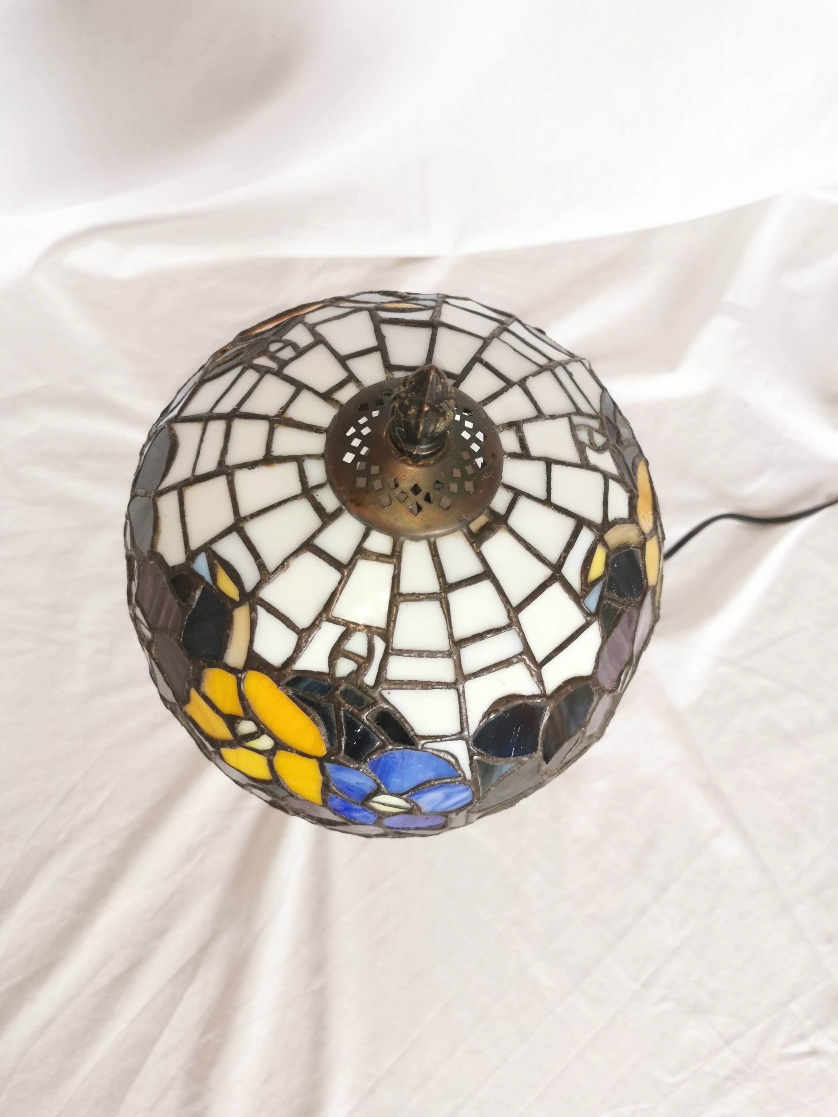 Tiffany style lamp, leaded stained glass, art nouveau.