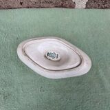 Earthenware sauceboat