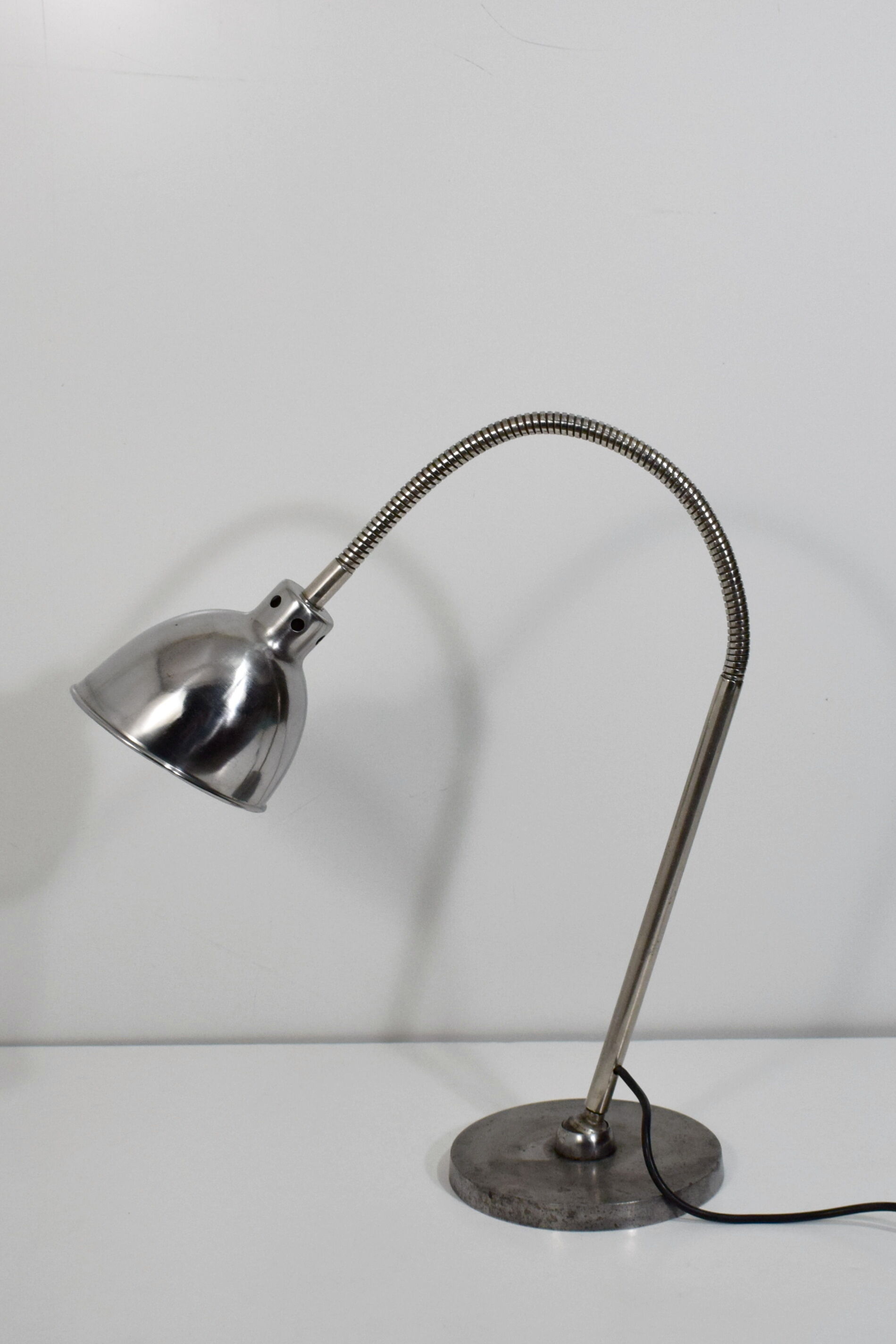 Hala bauhaus modernist lamp