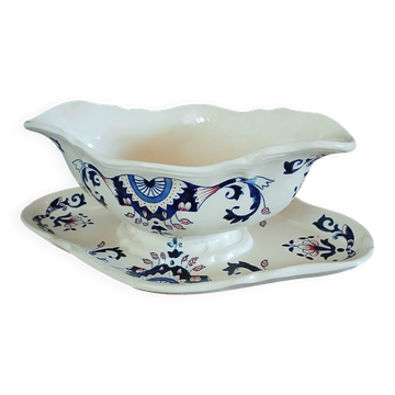 Vintage sauce boat in Longchamp ironstone.