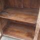 Buffet vitré en bois ancien