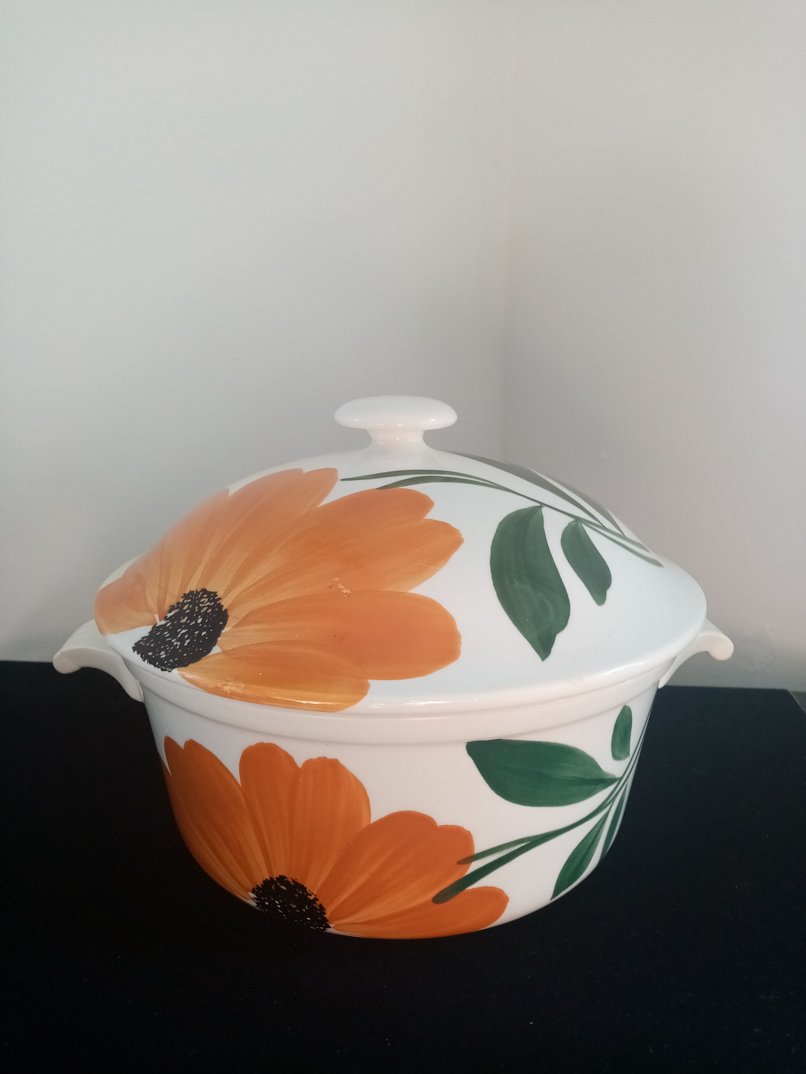 Tureen Gien