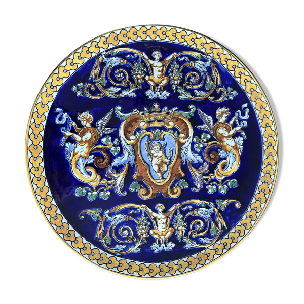 Assiette en faïence de Gien
