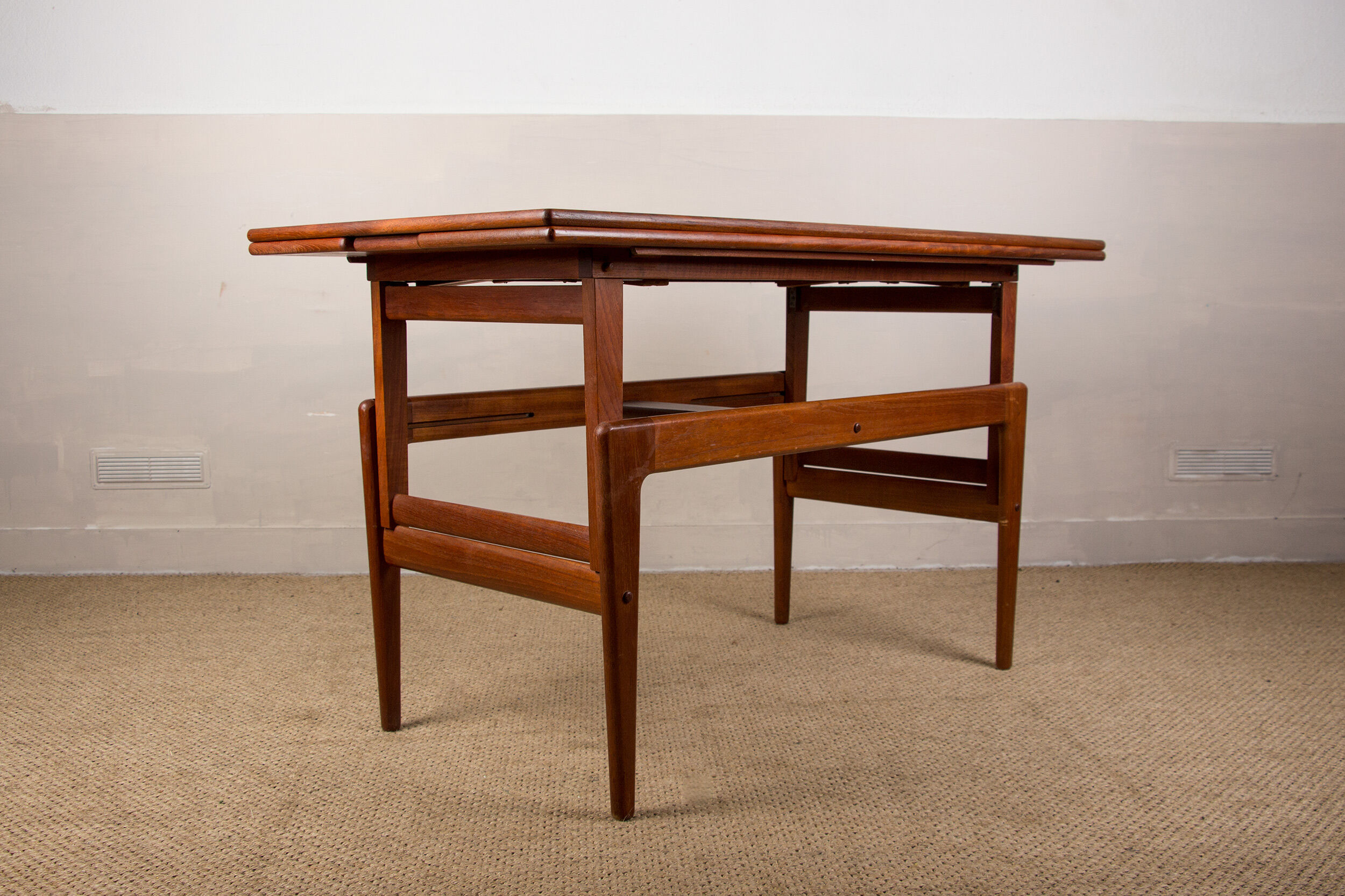 Danish teak table model "elevator" adjustable high and low, Kai Kristiansen, V.M.Mobler 1960