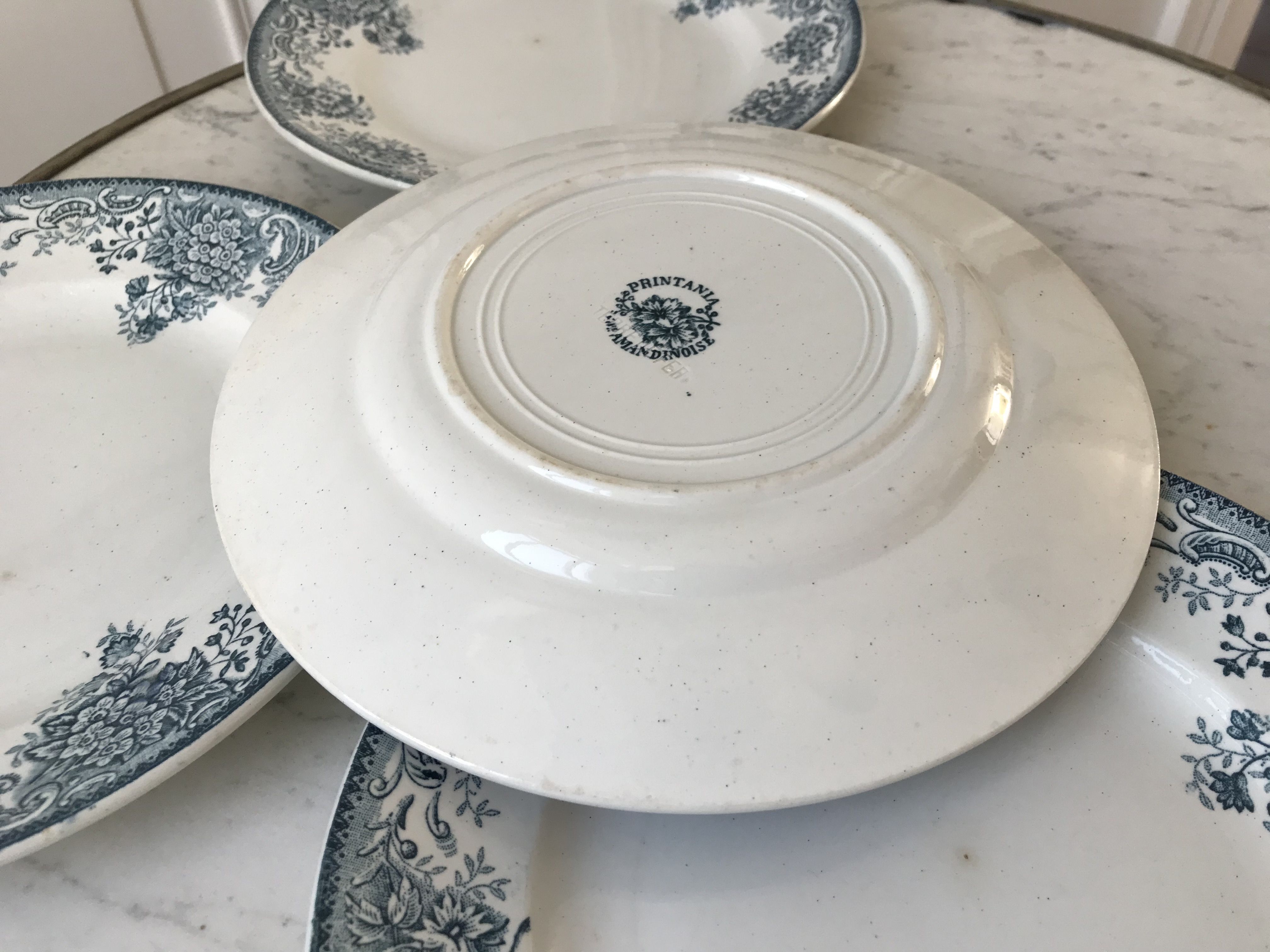 Set of 6 flat plates mismatched Digoin Sarreguemines
