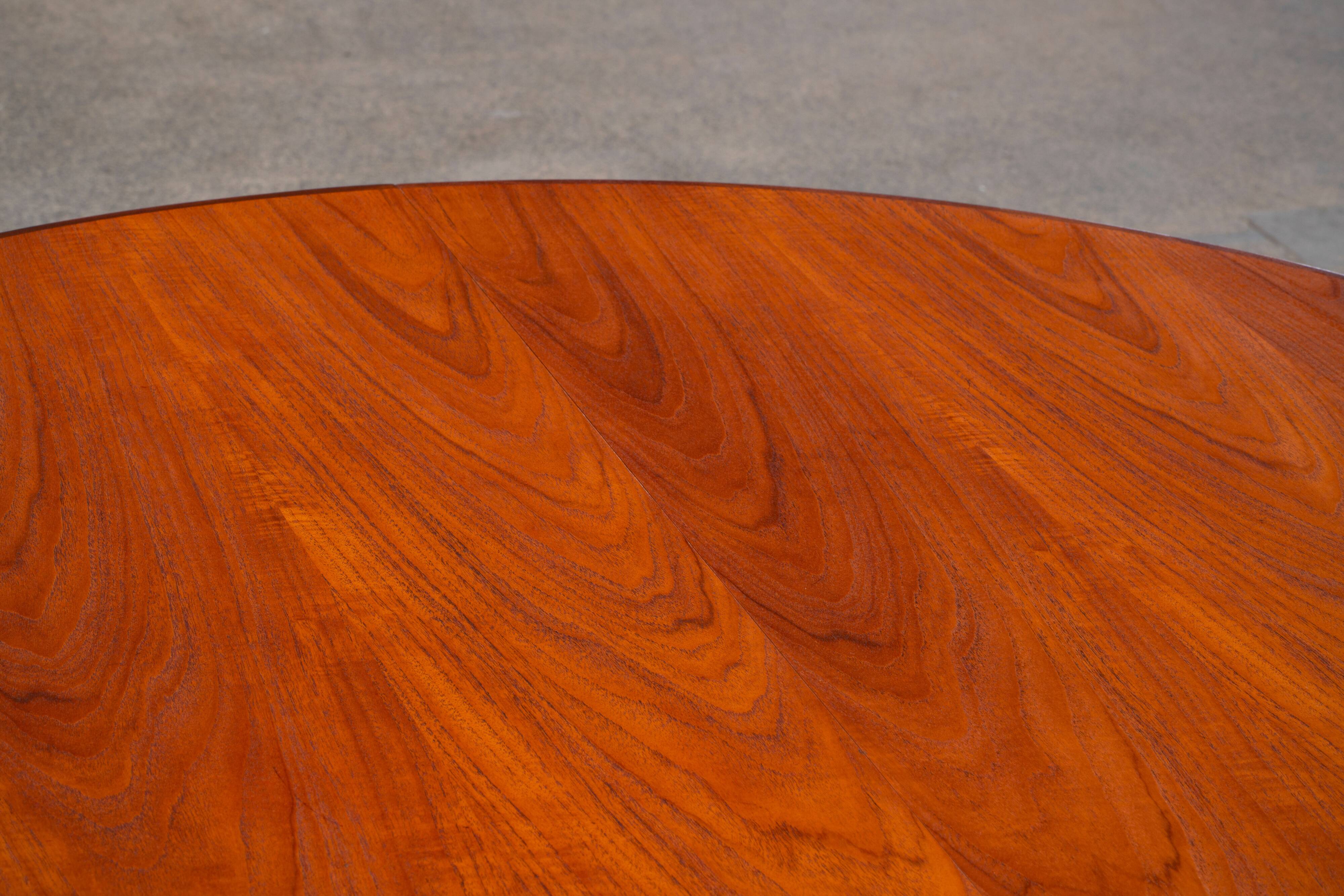 Scandinavian table G-Plan 1960