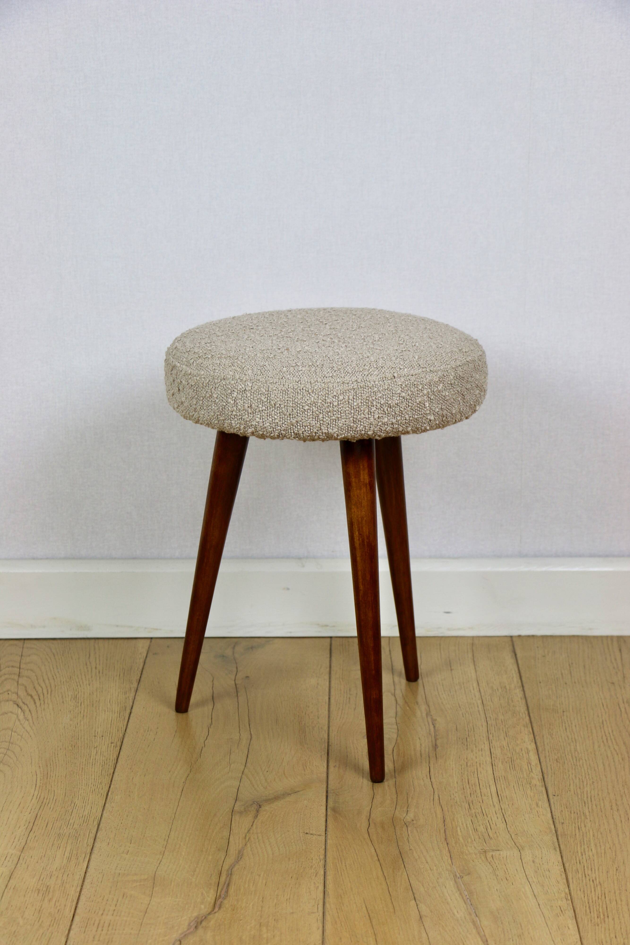 Round beige boucle stool